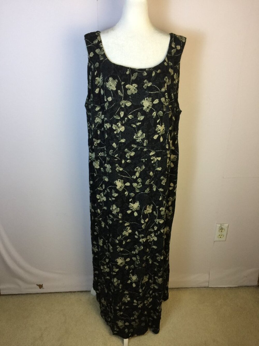 Vintage Maggie McNaughton Maxi Dress Woman Plus 3X Black Floral Side Button Slit
